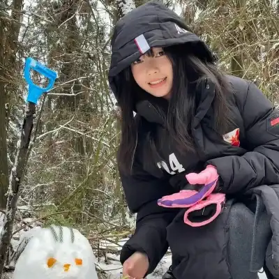 唐依童